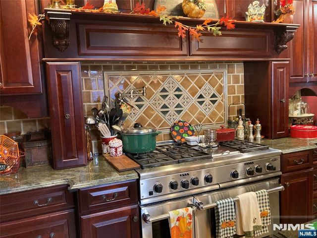 246 Euclid Avenue, Hackensack, NJ 07601