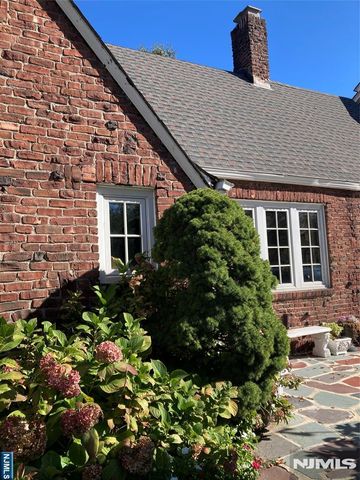 246 Euclid Avenue, Hackensack, NJ 07601