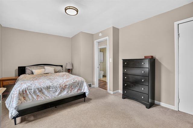 4036 Childs Avenue, Comstock Park, MI 49321