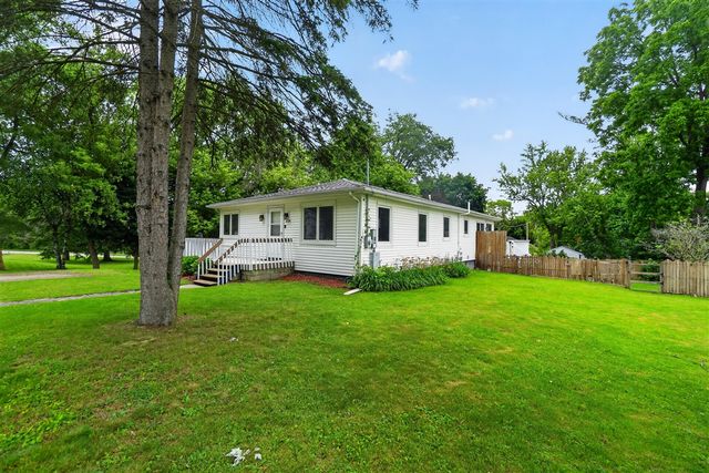 4036 Childs Avenue, Comstock Park, MI 49321