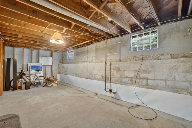 4036 Childs Avenue, Comstock Park, MI 49321