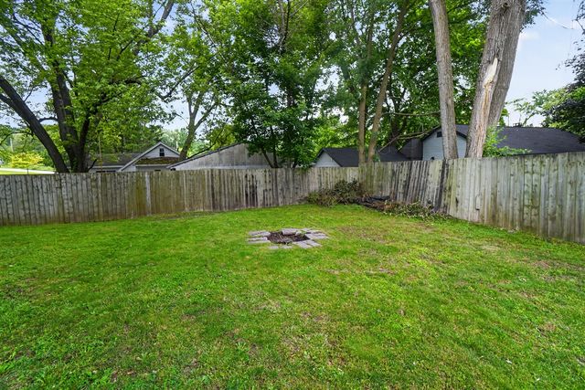 4036 Childs Avenue, Comstock Park, MI 49321