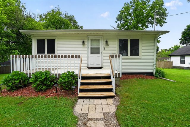 4036 Childs Avenue, Comstock Park, MI 49321
