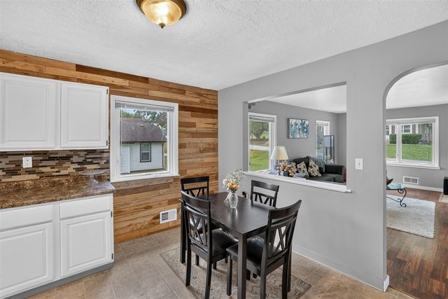 4036 Childs Avenue, Comstock Park, MI 49321
