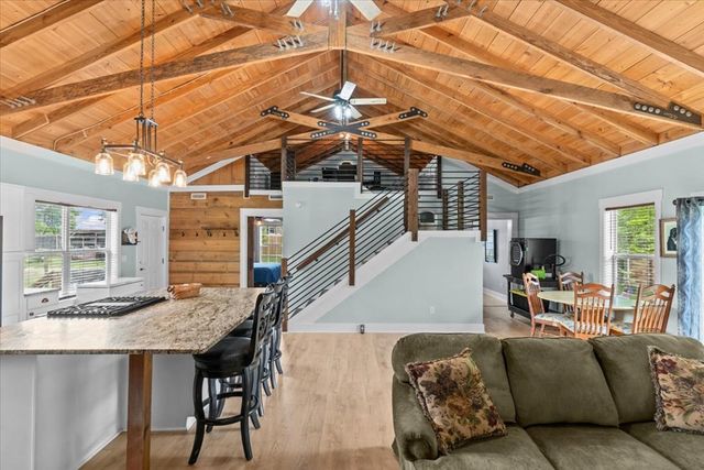 801 Benton Store Road, Ashford, AL 36312