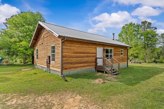 801 Benton Store Road, Ashford, AL 36312