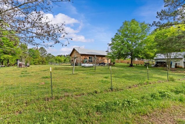 801 Benton Store Road, Ashford, AL 36312