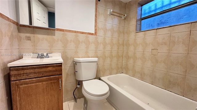 2220 Charleston St 1, Hollywood, FL 33020