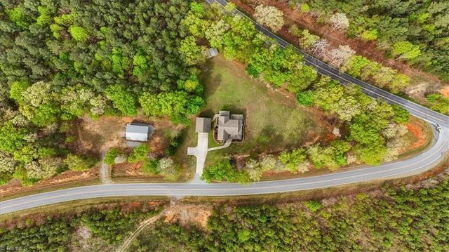 3652 Bachelor Creek Road, Asheboro, NC 27205