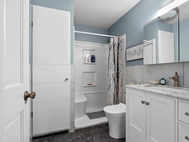 1735 W 120 N Street, Angola, IN 46703