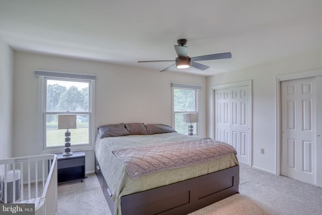 122 MARY DR, Newark, DE 19702