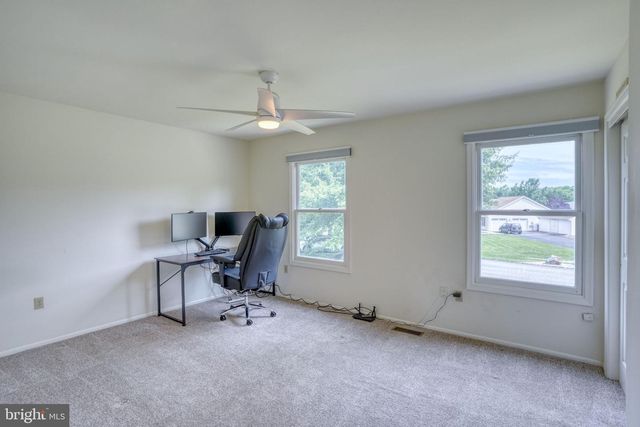 122 MARY DR, Newark, DE 19702