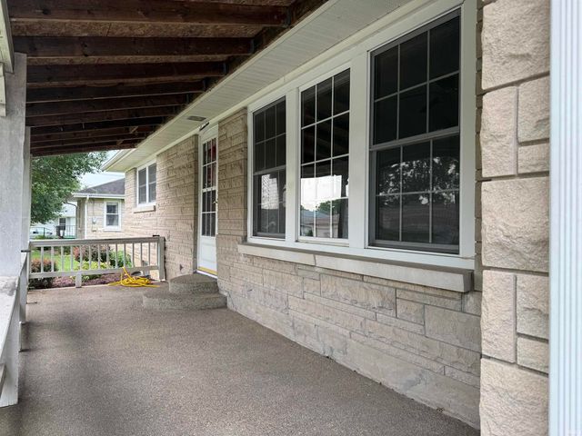 17 P Street, Bedford, IN 47421