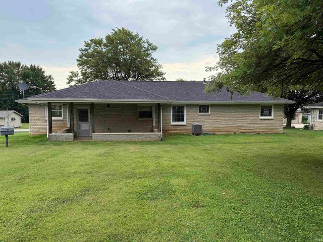 17 P Street, Bedford, IN 47421
