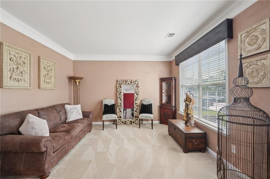 Image 24 of property listing at 852 Van Briggle Path, Sugar Hill, GA 30518