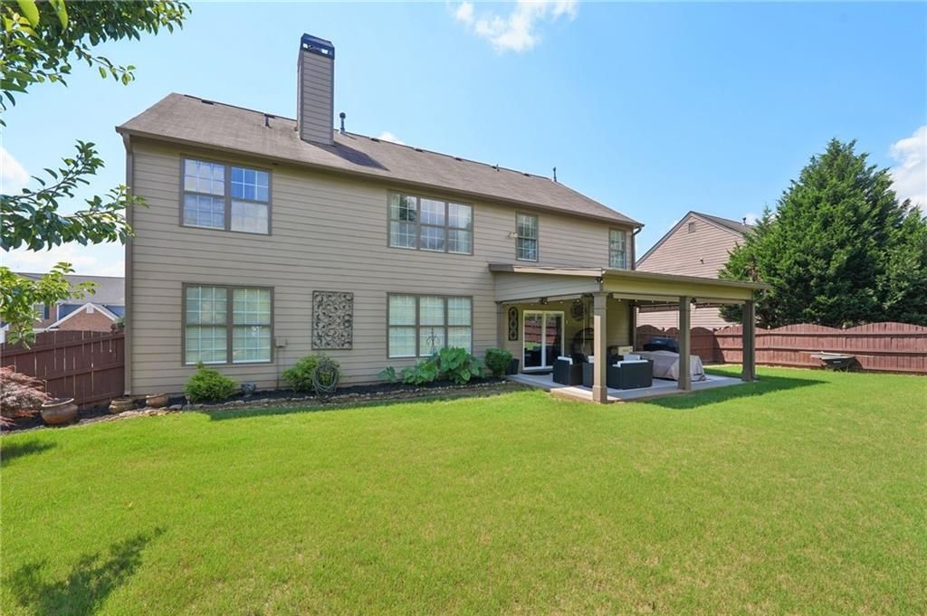 Image 55 of property listing at 852 Van Briggle Path, Sugar Hill, GA 30518