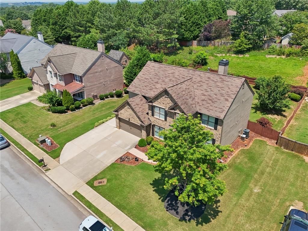 Image 64 of property listing at 852 Van Briggle Path, Sugar Hill, GA 30518