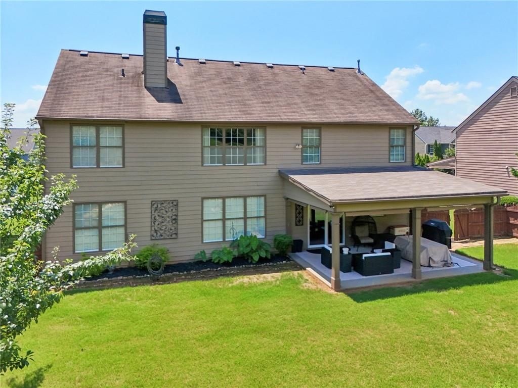 Image 67 of property listing at 852 Van Briggle Path, Sugar Hill, GA 30518