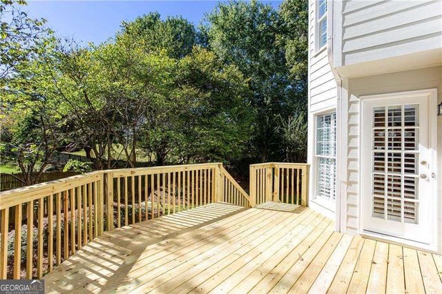 537 Delphinium Way NW, Acworth, GA 30102