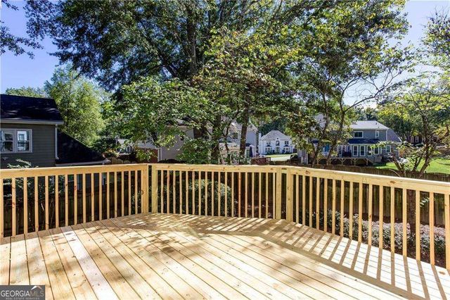 537 Delphinium Way NW, Acworth, GA 30102