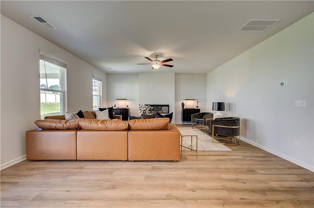 708 Radiant Hollow Lane, Mcdonough, GA 30253