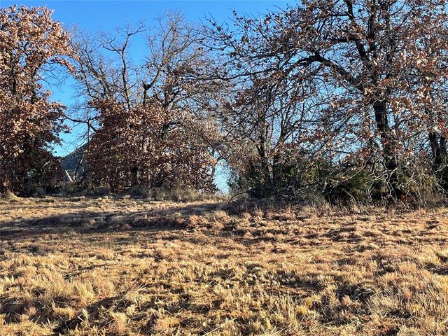 3188 Somerset Farms Road, Newalla, OK 74857