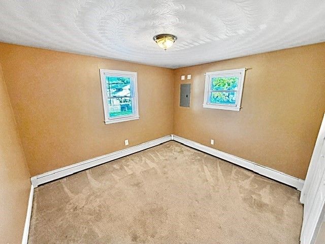 34 Marjorie St, Worcester, MA 01604
