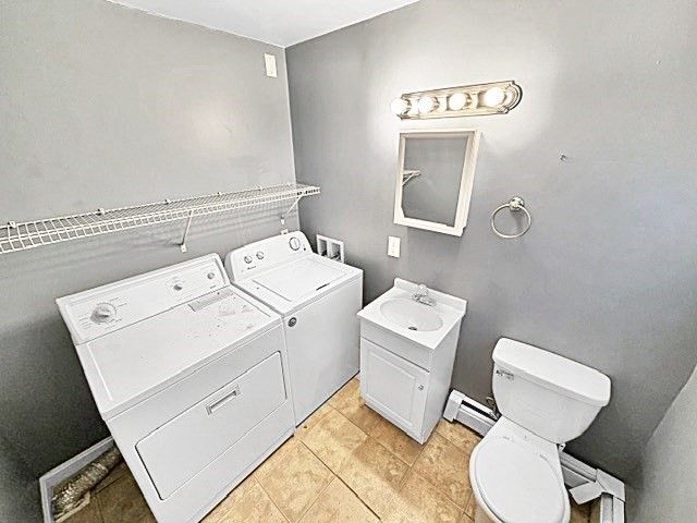 34 Marjorie St, Worcester, MA 01604
