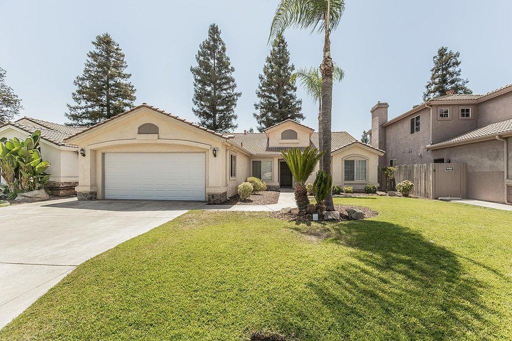 Image 2 of property listing at 6023 W Alluvial Avenue, Fresno, CA 93722