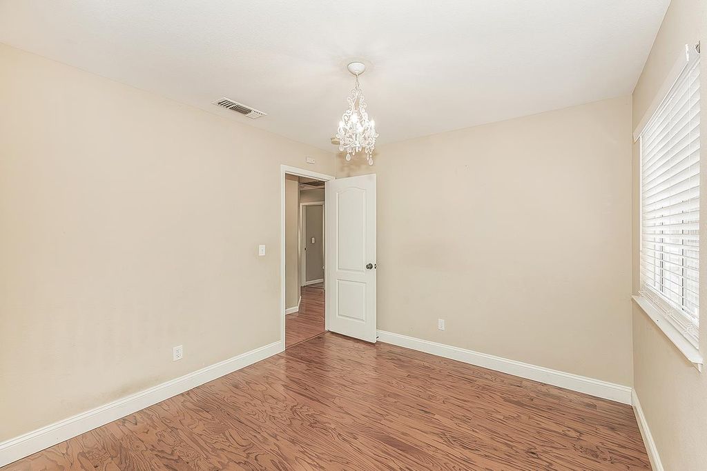 Image 23 of property listing at 6023 W Alluvial Avenue, Fresno, CA 93722