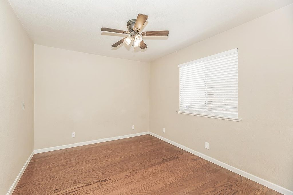 Image 26 of property listing at 6023 W Alluvial Avenue, Fresno, CA 93722