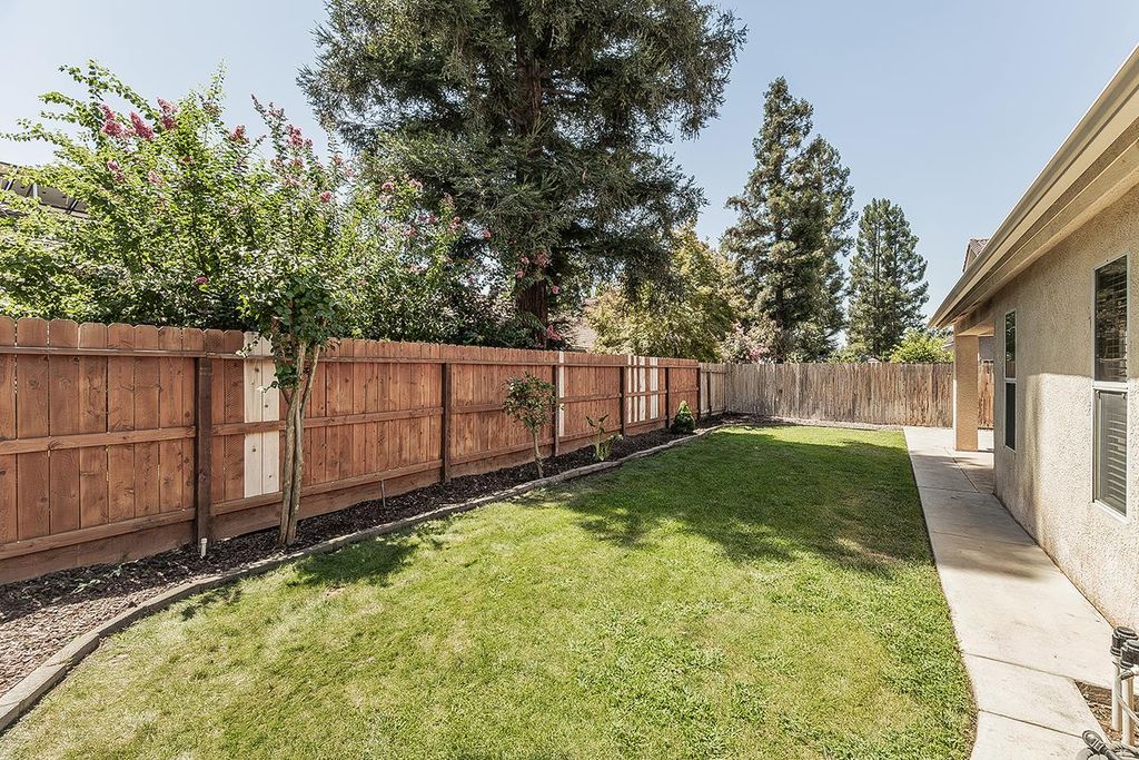 Image 37 of property listing at 6023 W Alluvial Avenue, Fresno, CA 93722