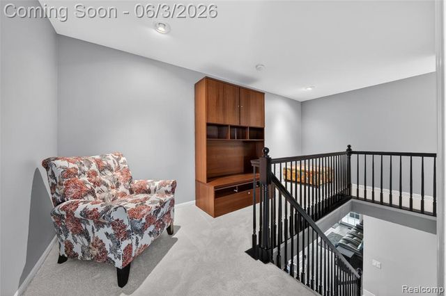 156 Sandhills Lane, Lake Orion, MI 48362