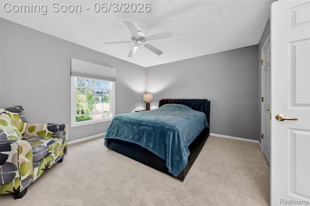156 Sandhills Lane, Lake Orion, MI 48362