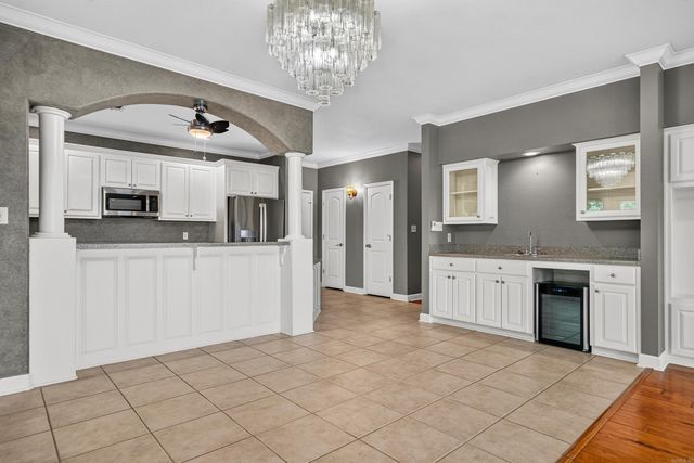 518 Amity Rd Apt I6, Hot Springs, AR 71913