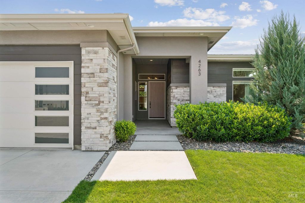 4263 E Divide Pass St, Meridian, ID 83642 photo 3