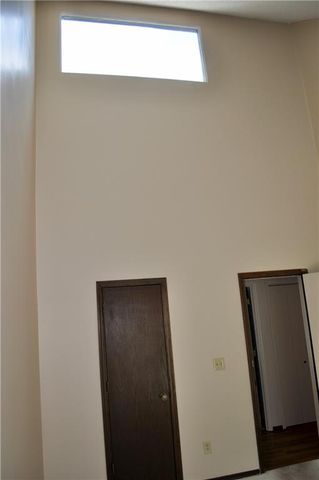 6638 Halsey Street, Shawnee, KS 66216