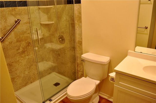 6638 Halsey Street, Shawnee, KS 66216