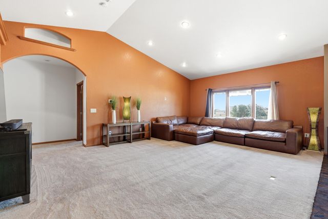 653 ENCHANTMENT RD, Rapid City, SD 57701
