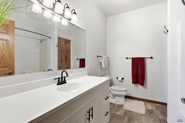 653 ENCHANTMENT RD, Rapid City, SD 57701