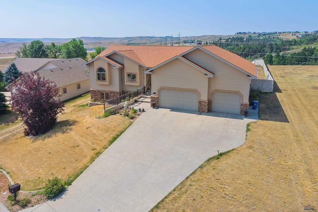 653 ENCHANTMENT RD, Rapid City, SD 57701