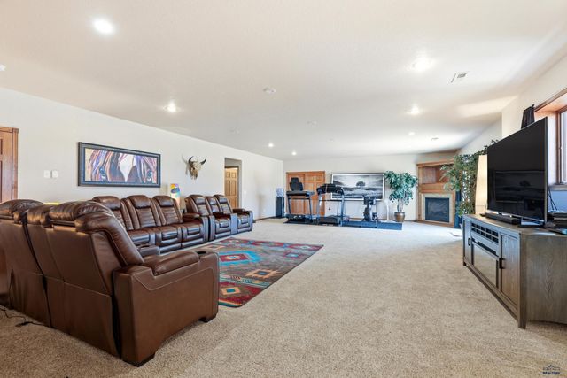 653 ENCHANTMENT RD, Rapid City, SD 57701