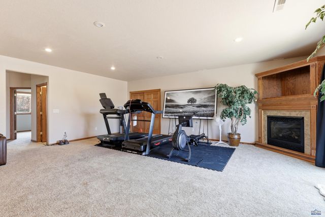 653 ENCHANTMENT RD, Rapid City, SD 57701