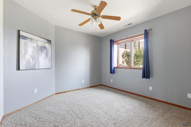 653 ENCHANTMENT RD, Rapid City, SD 57701