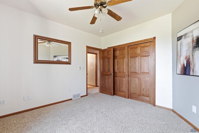 653 ENCHANTMENT RD, Rapid City, SD 57701
