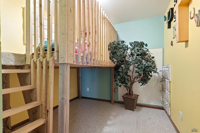 653 ENCHANTMENT RD, Rapid City, SD 57701