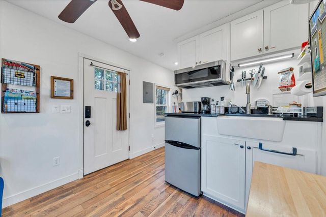 738 Jerry LN NE, Check, VA 24072