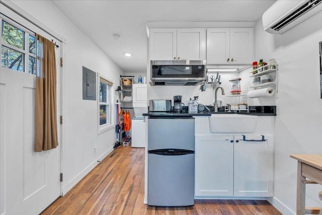 738 Jerry LN NE, Check, VA 24072