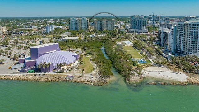 750 N TAMIAMI TRAIL PH08, Sarasota, FL 34236