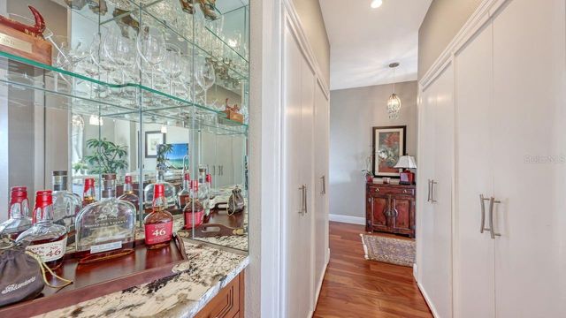 750 N TAMIAMI TRAIL PH08, Sarasota, FL 34236